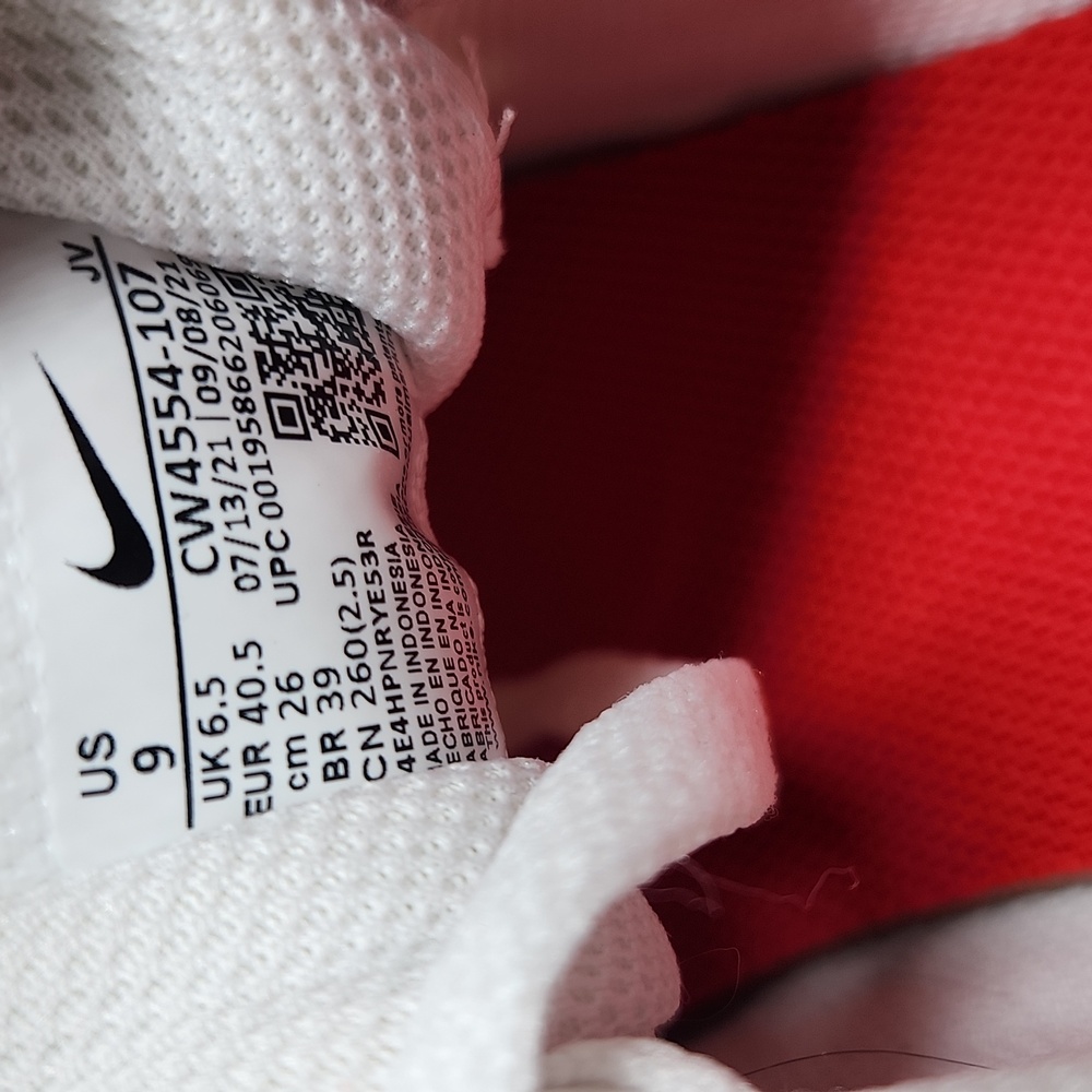 Nike | NEW Air Max SC White‎ Metallic Sneakers CW4554-107 Women's 9 - Picture 11 of 11